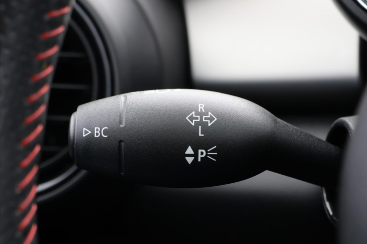 Mini Cooper 2,0 JCW 170kW H&K Chilli 1.Maj