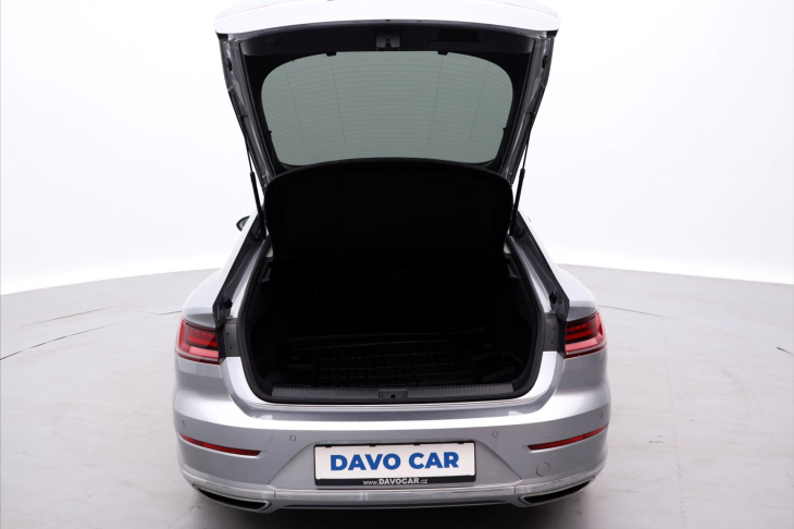 Volkswagen Arteon 2,0 TDI 140kW DSG Elegance CZ