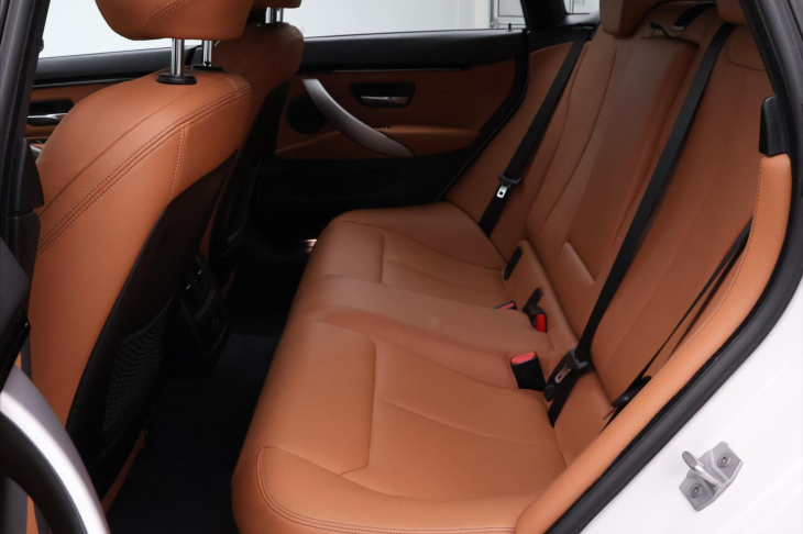 BMW Řada 4 3,0 440i 240 kW xDrive