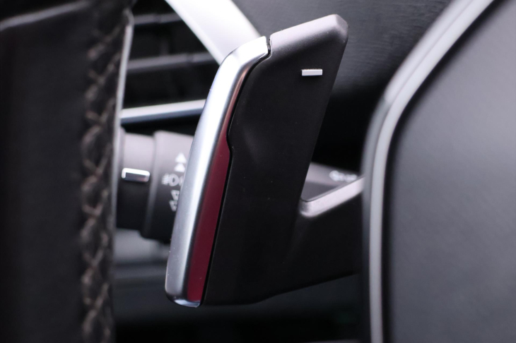 Peugeot 5008 1,5 HDI 96kW Aut. Allure DPH