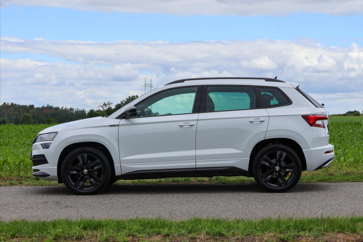 Škoda Karoq 2,0 TDI DSG 4x4 Sportline LED