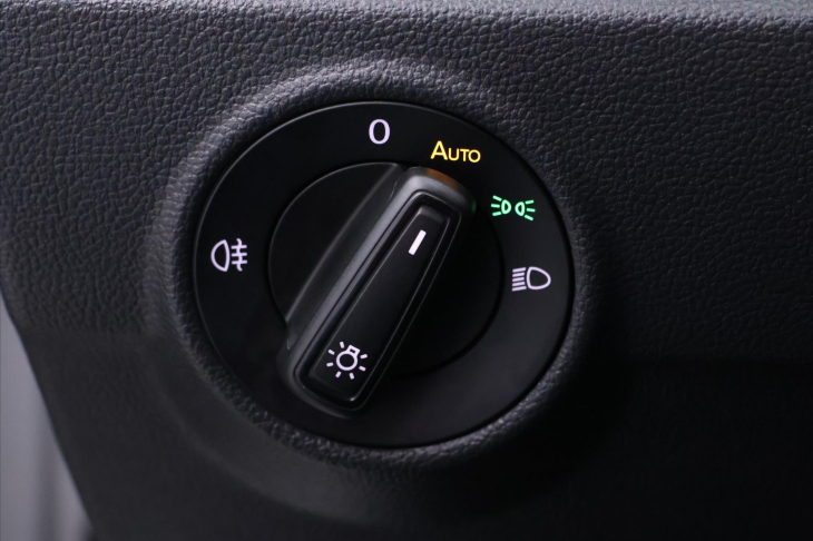 Volkswagen T-Roc 1,0 TSI 85kW Aut.klima CZ