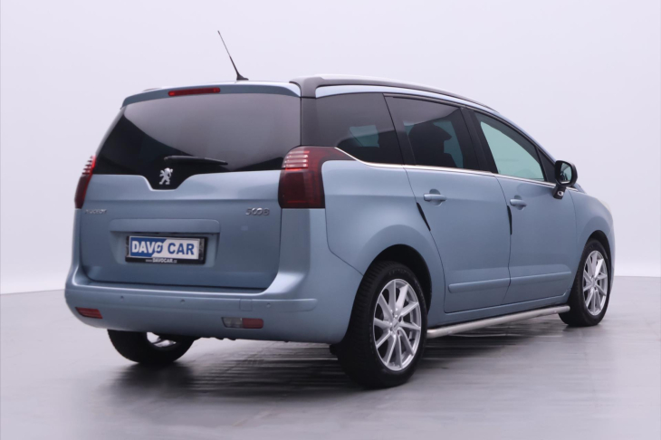 Peugeot 5008 2,0 HDI 110kW CZ Panorama