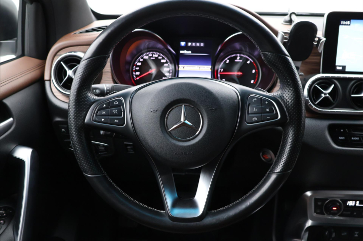 Mercedes-Benz Třídy X 3,0 D 190KW KLIMA LED