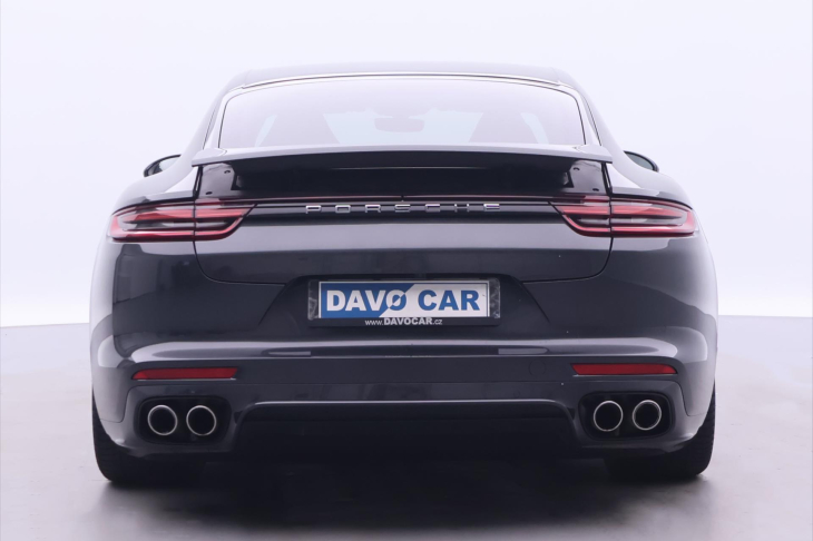 Porsche Panamera 4,0 V8 310kW Chrono Bose CZ 4S