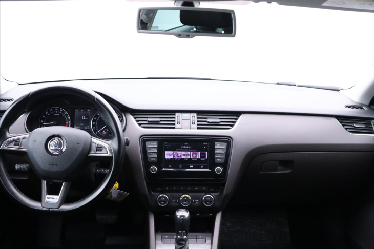 Škoda Octavia 2,0 TDI 135kW 4x4 DSG CZ Scout
