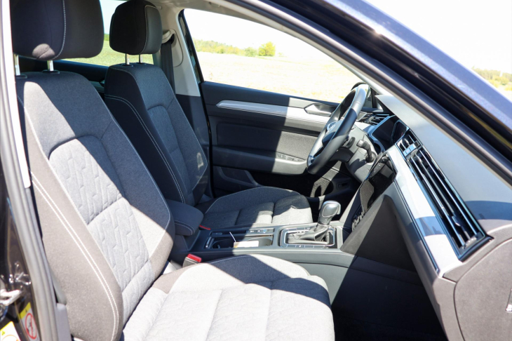 Volkswagen Passat 2,0 TDI DSG Matrix Virtual DPH