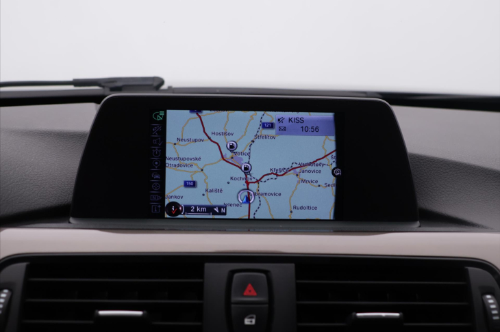BMW Řada 3 2,0 318d xDrive Xenon Navi Kůže