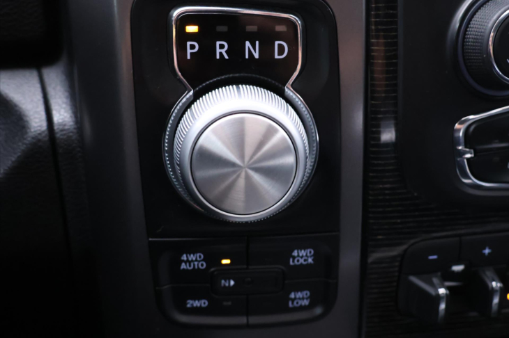 Dodge RAM 5,7 HEMI 1500 Longhorn cab 4x4