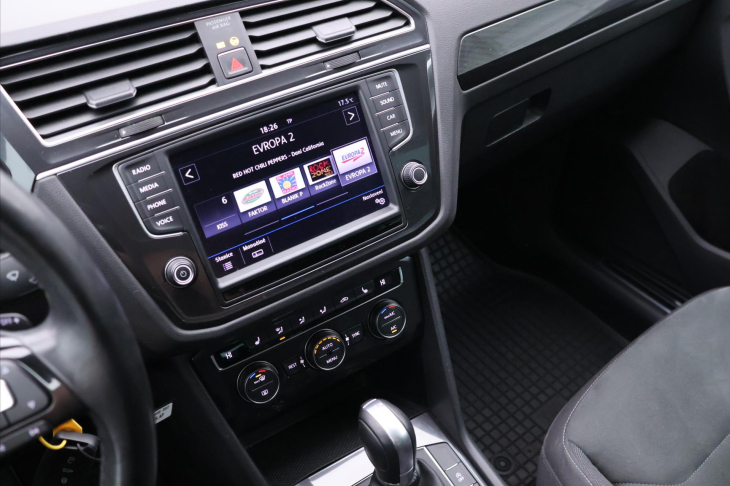 Volkswagen Tiguan 2,0 TDI 110kW DSG Comfort CZ