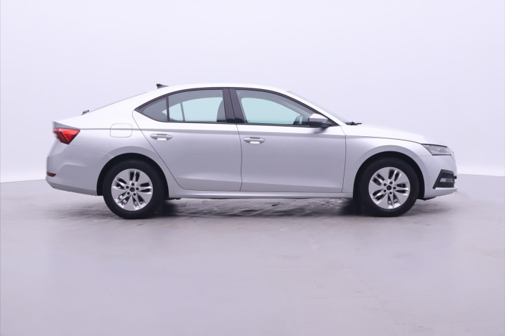 Škoda Octavia 2,0 TDI 85kW Ambition CZ DPH