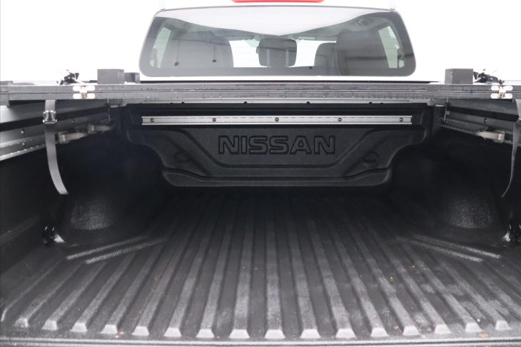 Nissan Navara 2.3 dCi 140kW Automat CZ Tekna