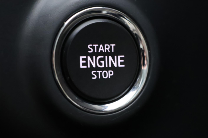 Škoda Superb 2,0 TDI DSG 4x4 CZ Style DPH