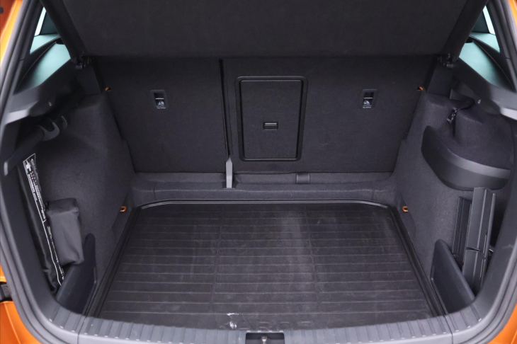 Škoda Karoq 2,0 TDI DSG Sportline 4x4 DPH