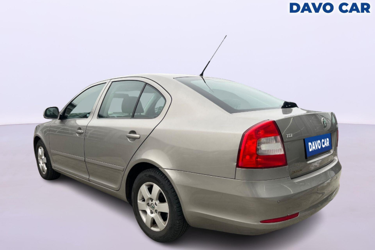 Škoda Octavia 1,6 TDI  77kW Elegance CZ