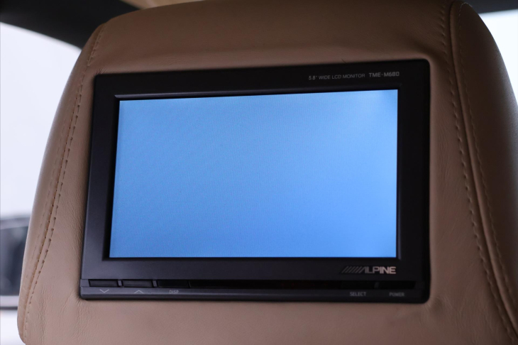 Bentley Continental Flying Spur 6,0 W12 412 kW 4x4 Kůže DPH