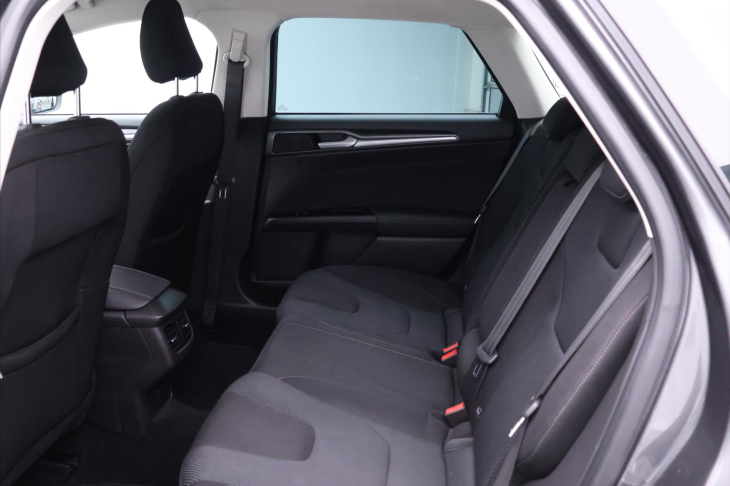 Ford Mondeo 2,0 TDCI 132kW Titanium 4x4 CZ