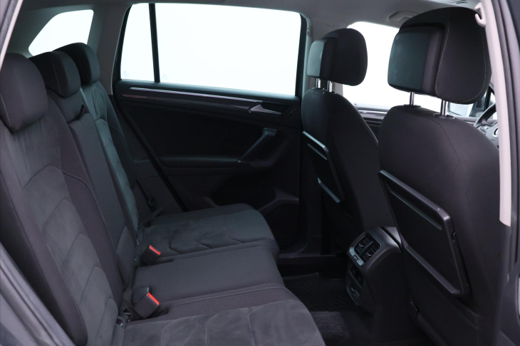 Volkswagen Tiguan 2,0 TDI 176kW Highline DPH CZ