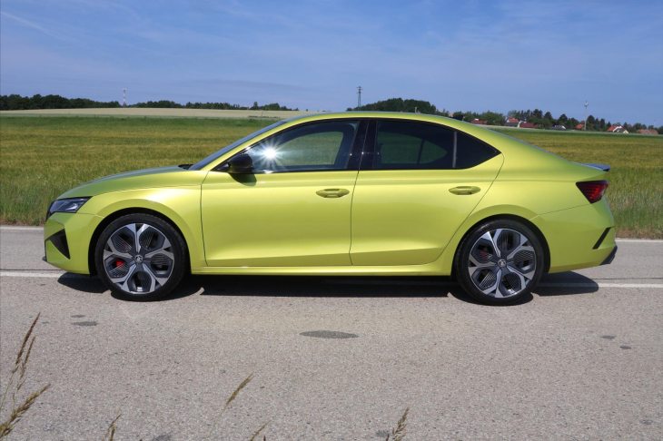 Škoda Octavia 2,0 TSI DSG RS DPH 1.maj CZ
