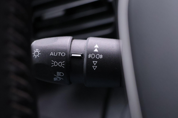 Peugeot Rifter 1,5 BlueHDI 96kW Long CZ DPH