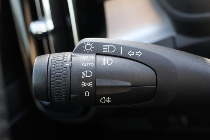 Volvo XC40 2,0 D4 AWD Panorama Tažné