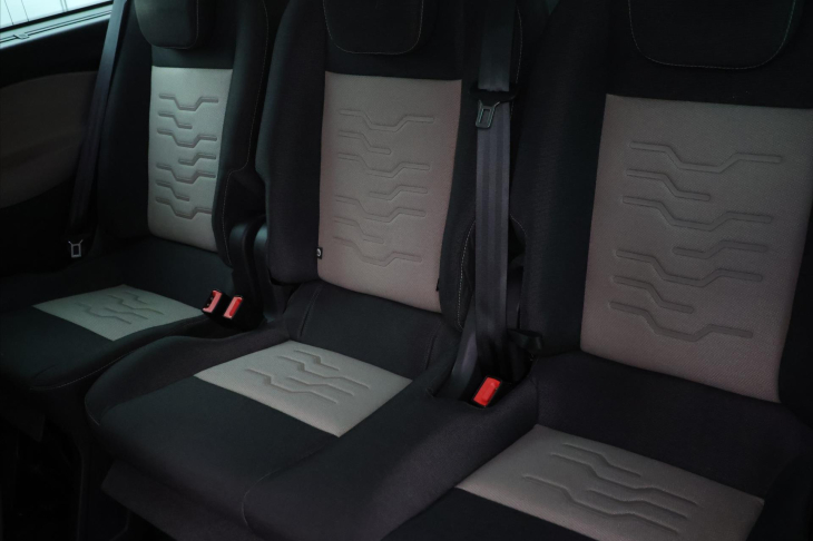 Ford Tourneo Custom 2,0 TDCi 125 kW LWB CZ