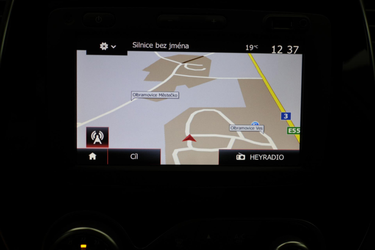 Renault Captur 1,3 TCe 96kW Intens LED Navi