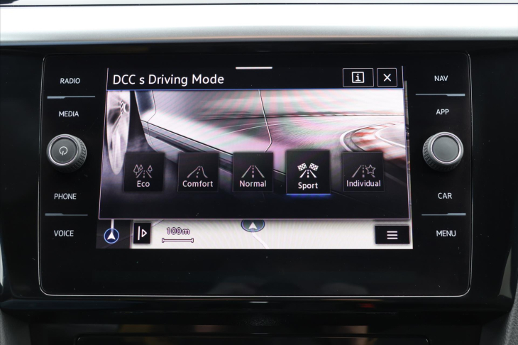 Volkswagen Arteon Shooting Brake 2,0 TSI 206kW R-line DSG DPH CZ