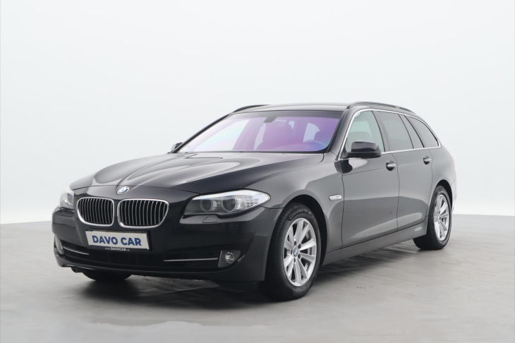 BMW Řada 5 3,0 530d 190kW Touring