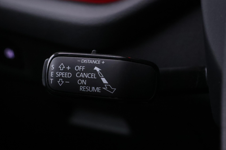 Škoda Octavia 2,0 TSI 180kW DSG Matrix DPH RS