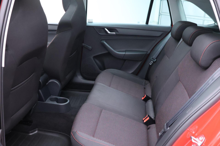 Škoda Rapid 1,2 TSI 77kW Style Plus Xenon