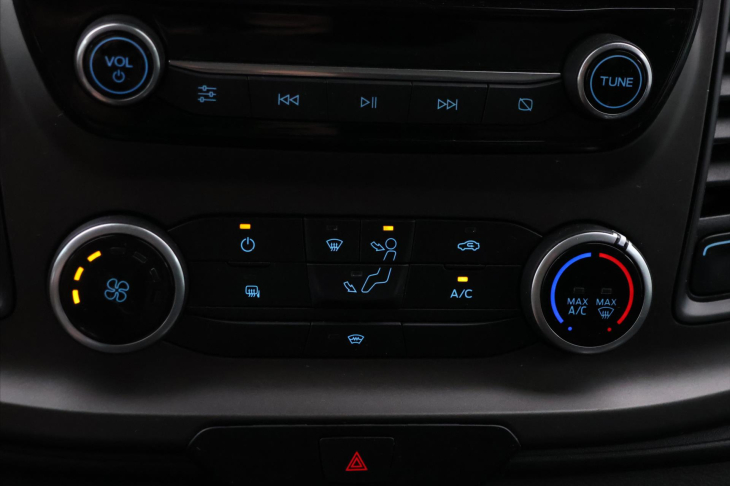 Ford Transit Custom 2,0 TDCI 77kW Klima 1.Maj DPH