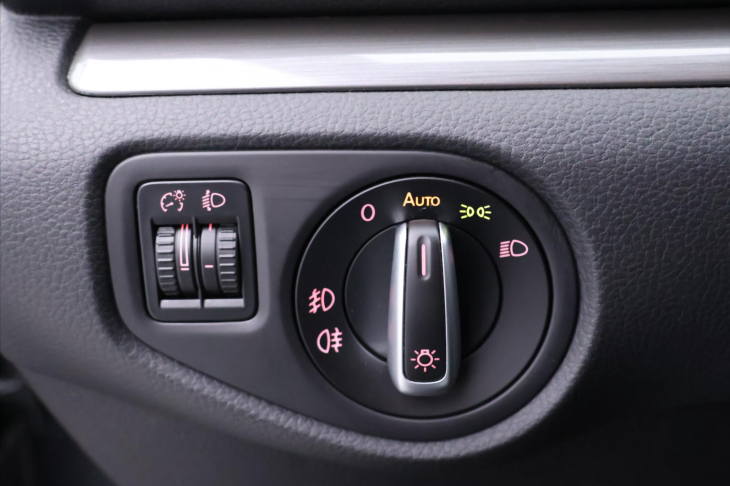 Volkswagen Sharan 1,4 TSI 110kW DSG Comfort Navi