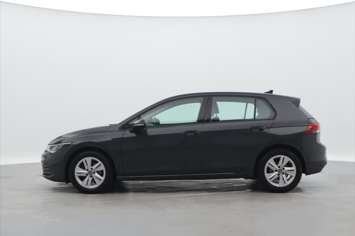 Volkswagen Golf 1,0 TSI 81KW LIFE Aut.klima CZ