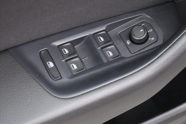 Volkswagen Passat 2.0 TDI LED Highline Tažné
