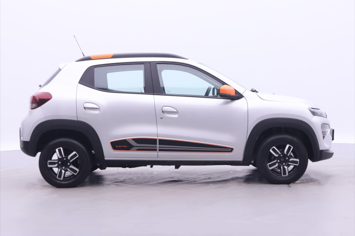 Dacia Spring Comfort Plus 45 Navi