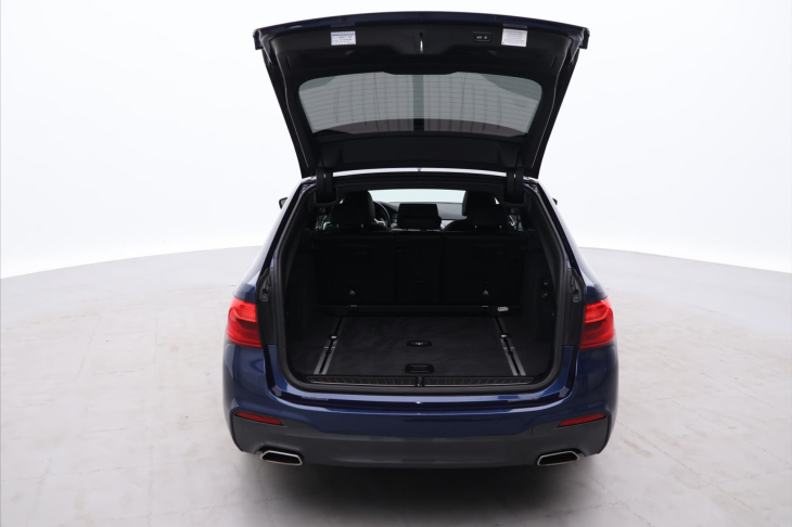 BMW Řada 5 3,0 530d xDrive 195kW M-paket