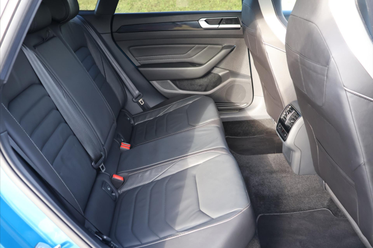 Volkswagen Arteon Shooting Brake 2,0 TDI DSG R-line 4M LED DPH