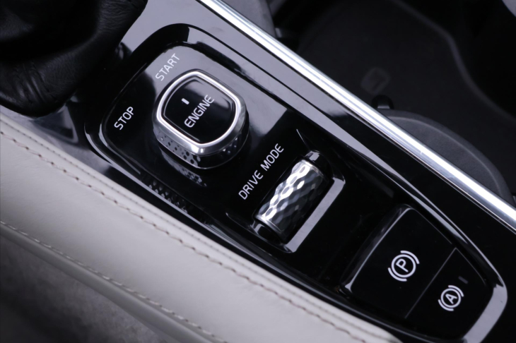 Volvo XC90 2,0 D5 165kW AWD Inscription