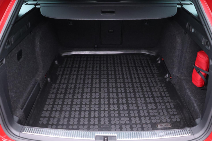 Škoda Superb 2,0 TDI DSG Sportline LED DPH