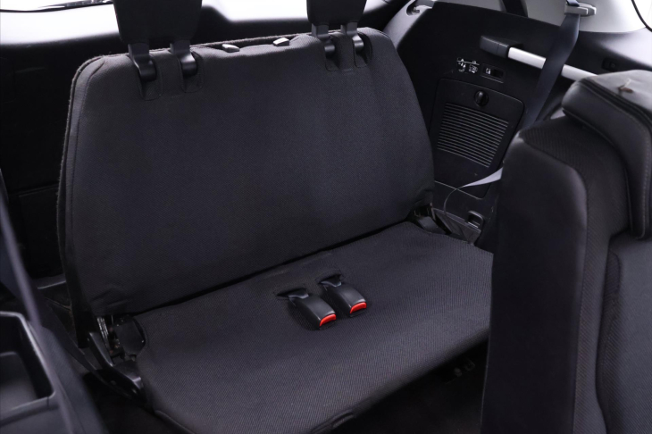 Citroën C-Crosser 2,2 HDI 115kW 4x4 Tempomat