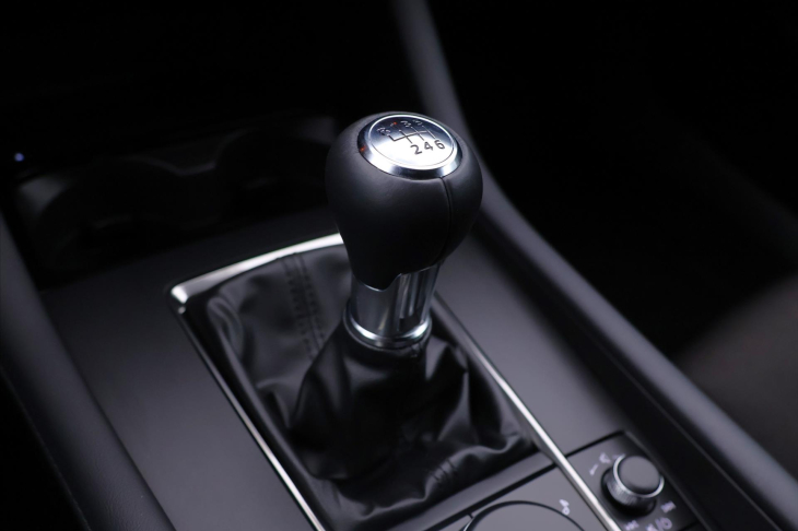 Mazda 3 2,0 e-Skyactiv 137kW CZ