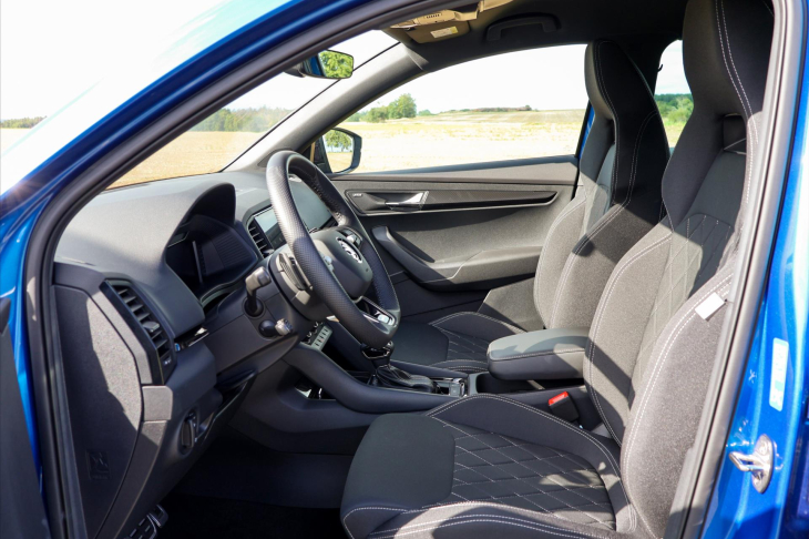 Škoda Karoq 2,0 TDI 4x4 DSG Sportline CZ