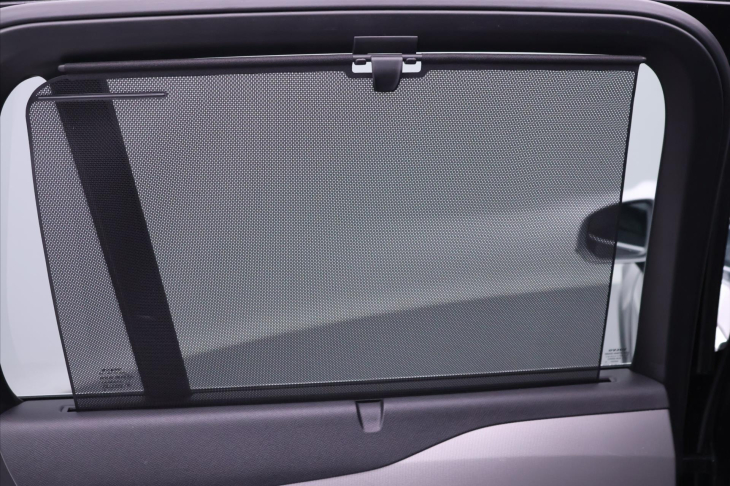 Volvo XC90 2,0 L 173kW D5 R-Design AWD DPH