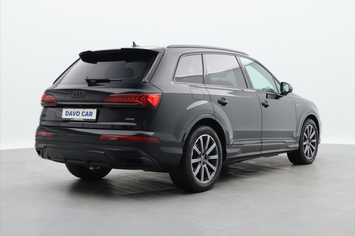 Audi Q7 3,0