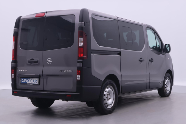 Opel Vivaro 1,6 CDTI 92kW 9-Míst Klima