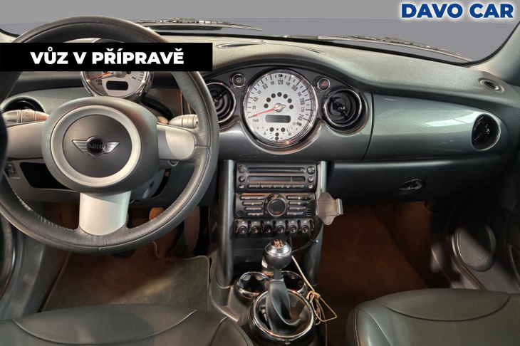 Mini Cooper 1,6 i 85kW Klimatizace