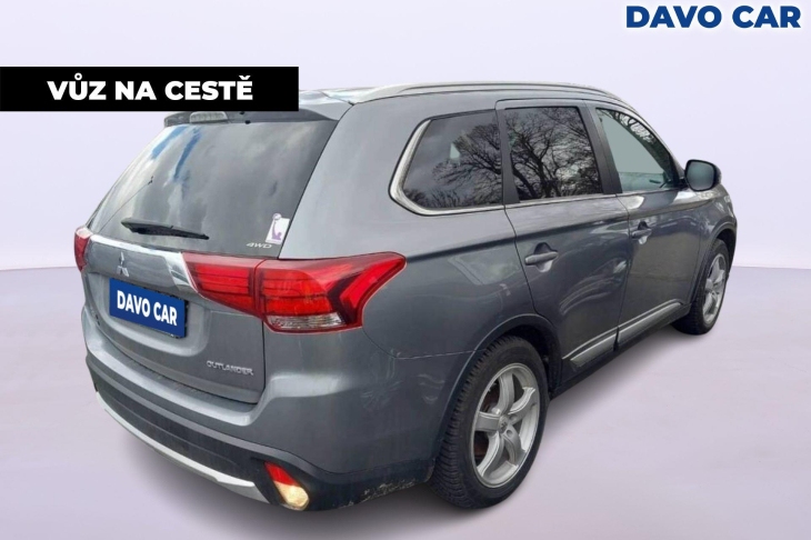 Mitsubishi Outlander 2,0 Mivec Intense AT Servis