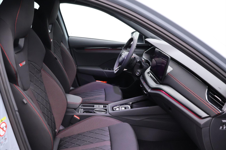 Škoda Octavia 2,0 TSI 195kW DSG RS DPH 1.Maj