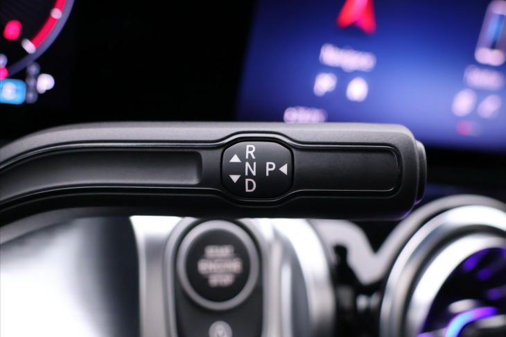 Mercedes-Benz GLB 2,0 200d 4Matic AMG Premium